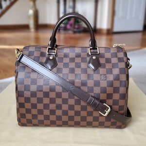 Louis Vuitton Speedy Bandoliere 30 Crossbody Bag